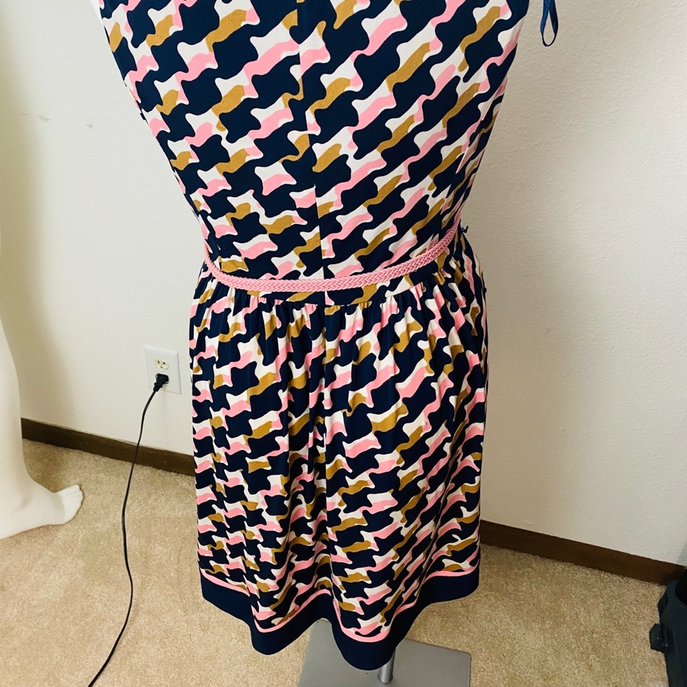 Jessica Howard Camo Print Dress With Pink Belt - Picture 4 of 4